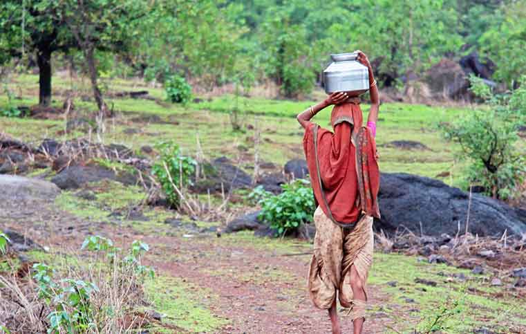 Climate change, water scarcity and women